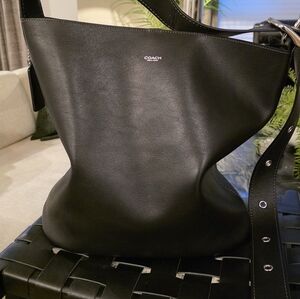 Coach Bleecker Bucket Bag 36 Black